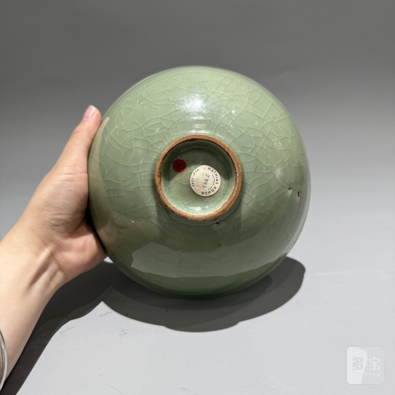 明代 龙泉窑梅子青釉素碗 - 图9
